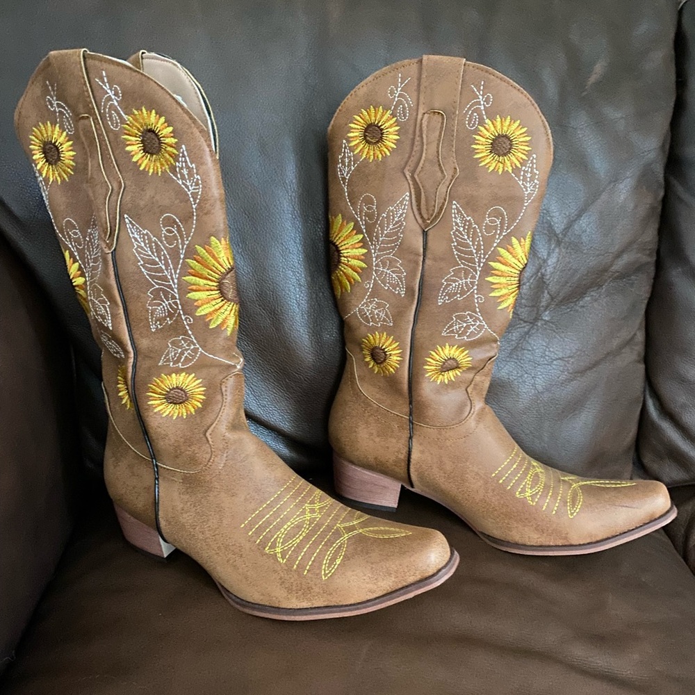 Cowboy boots